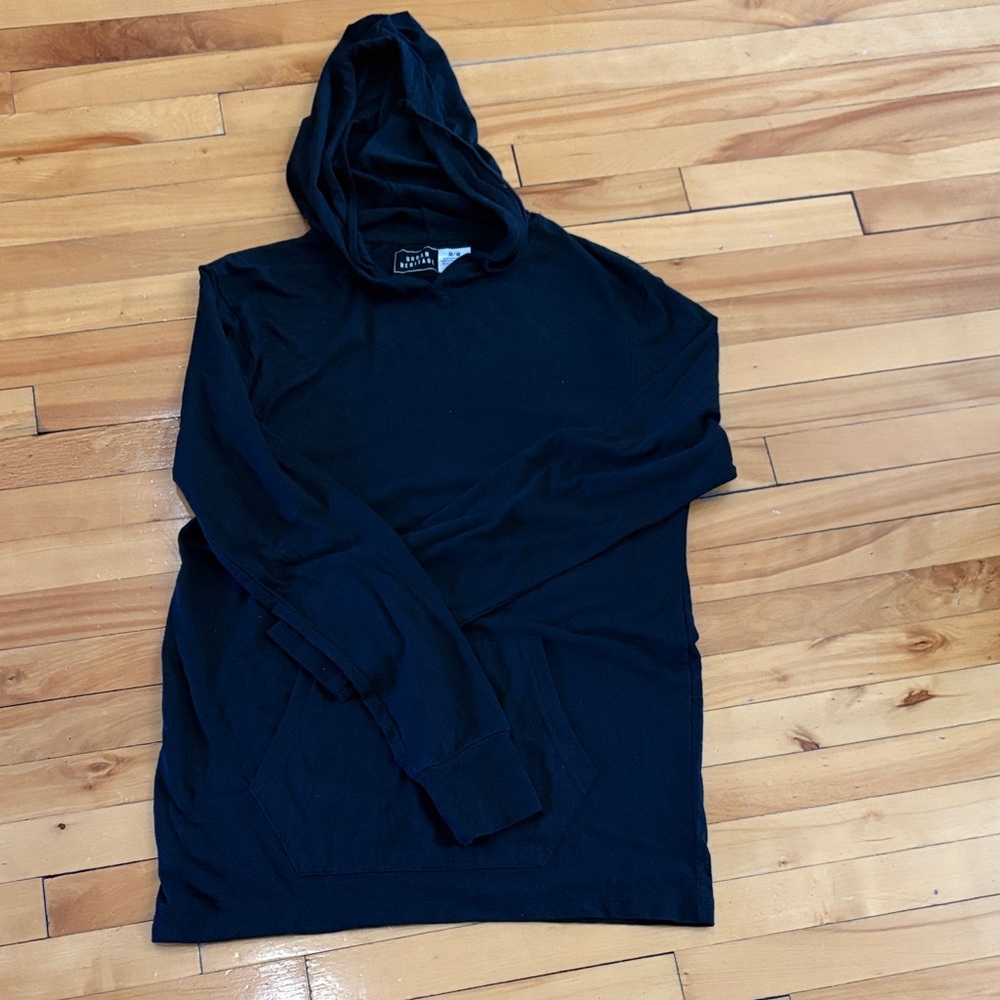 Urban Heritage Black Hooded Pullover Sweatshirt